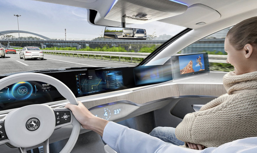 CONTINENTAL-DISPLAY MIT PRIVATMODUS UNTERHÄLT BEIFAHRER UND REDUZIERT FAHRERABLENKUNG